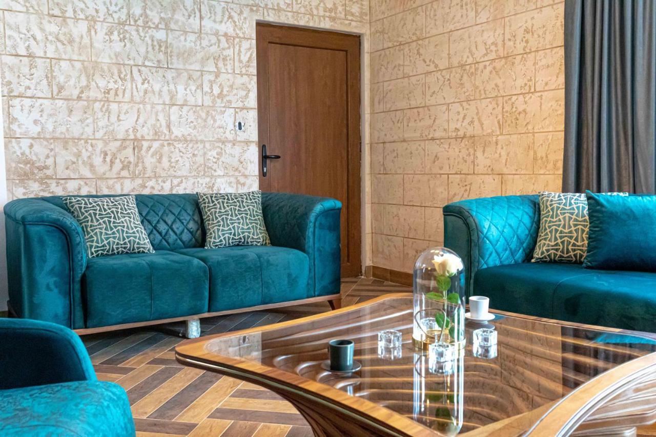 City Escape Luxury Villa Zuce Buitenkant foto