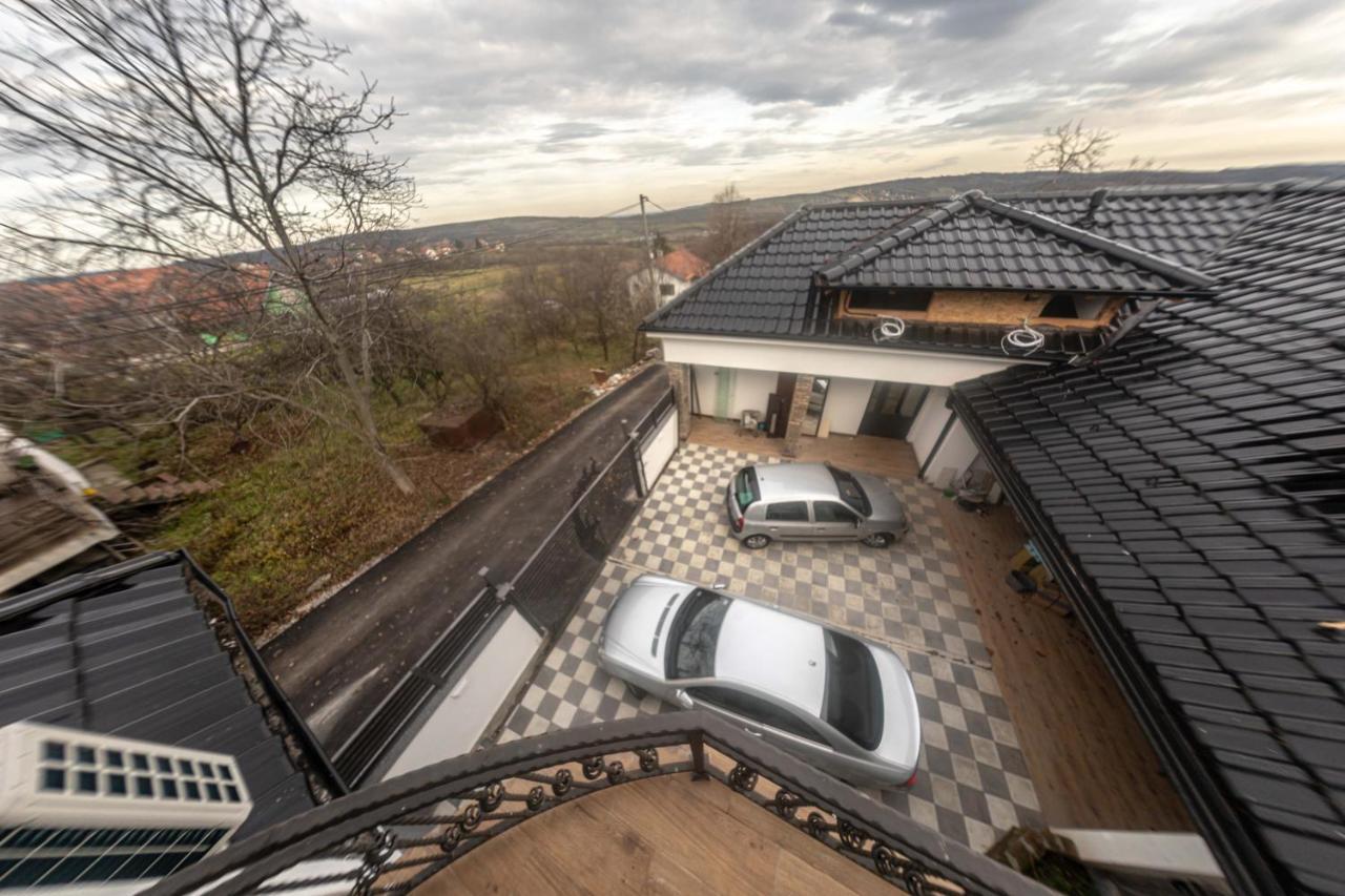City Escape Luxury Villa Zuce Buitenkant foto