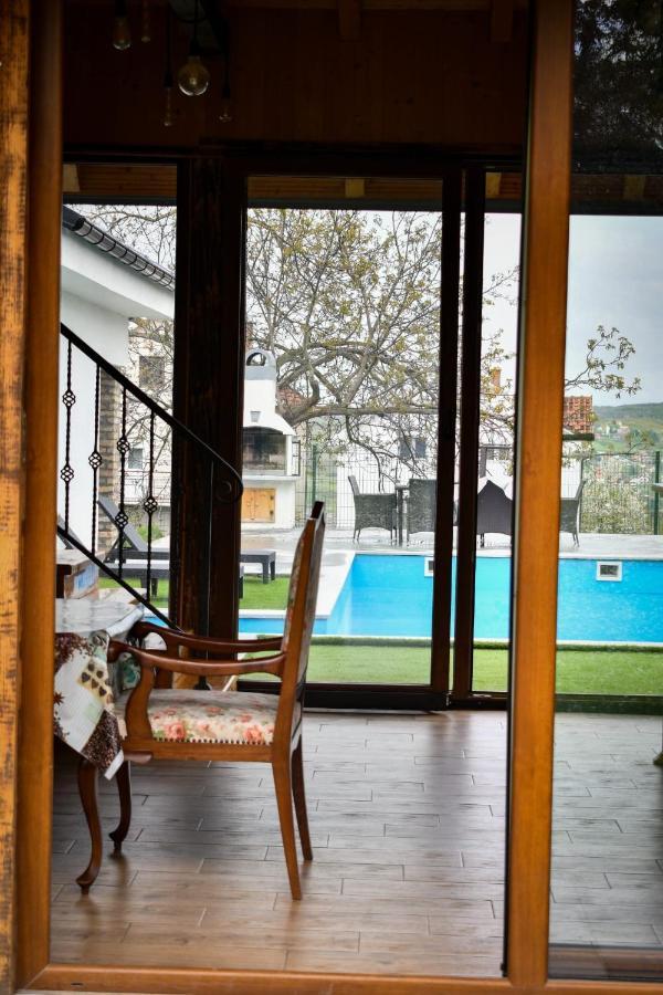City Escape Luxury Villa Zuce Buitenkant foto